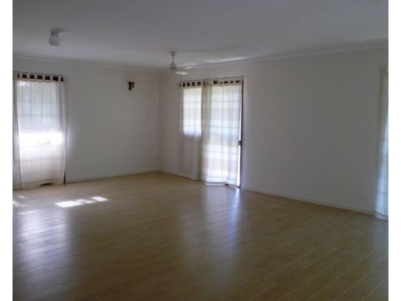 17 Arthur Street, Howard QLD 4659