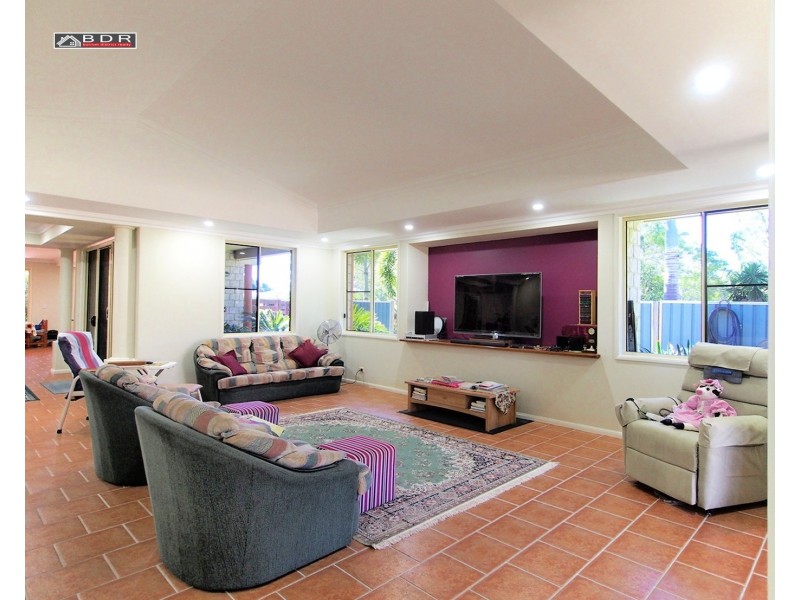 22 LUCAS DRIVE, Burrum Heads QLD 4659