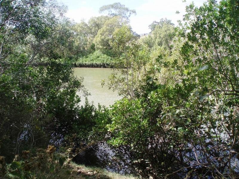 1 MARTINDALE ROAD, Howard QLD 4659