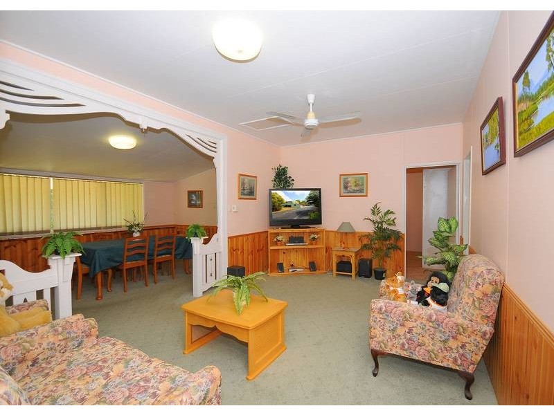50 Watkins Street, Howard QLD 4659