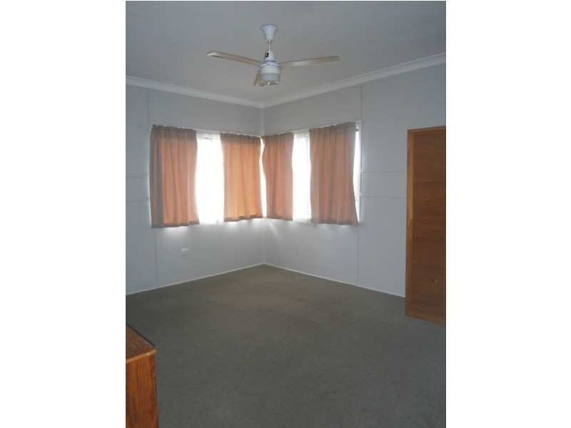 14 Spring Street, Howard QLD 4659