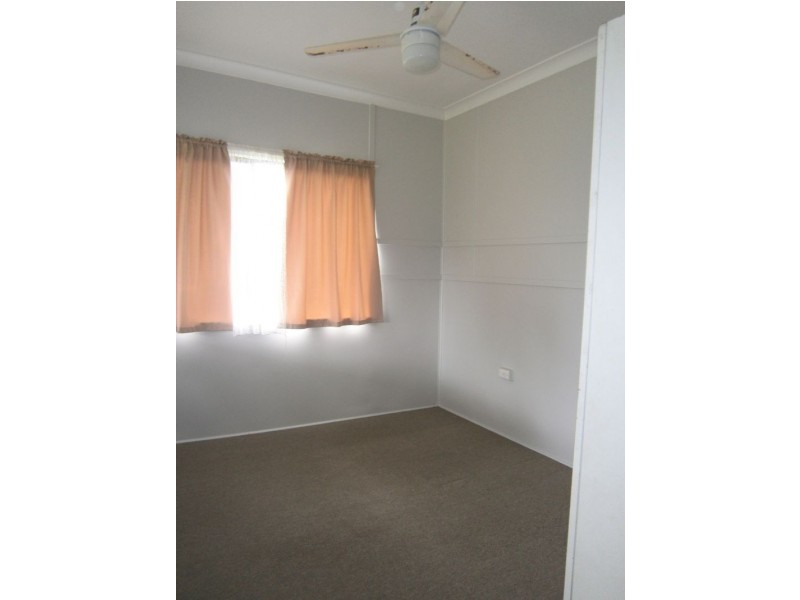 14 Spring Street, Howard QLD 4659