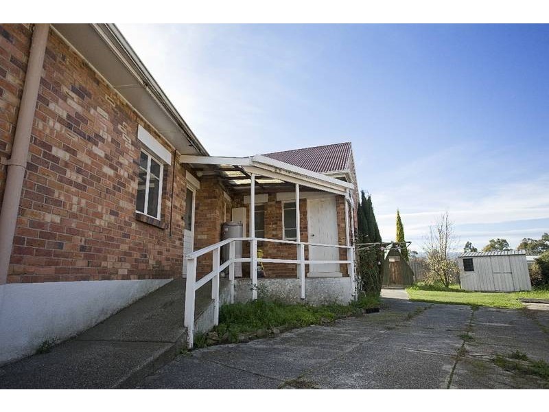 8 Birch Avenue., Newstead TAS 7250