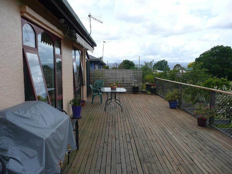 5 Veulalee Avenue, Trevallyn TAS 7250