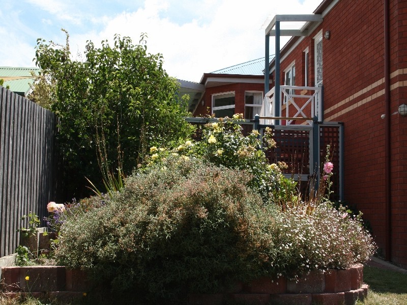 27 Benwerrin Crescent, Norwood TAS 7250