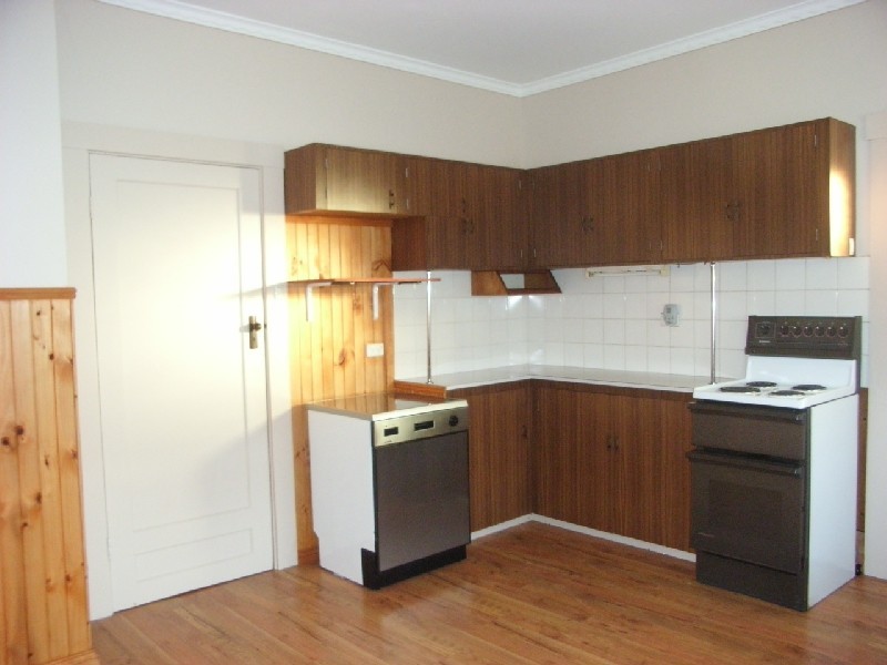 6 Wadley Street, Newnham TAS 7248