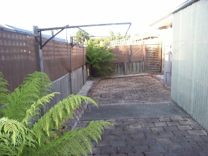 3/4 Patricia Place, Newnham TAS 7248