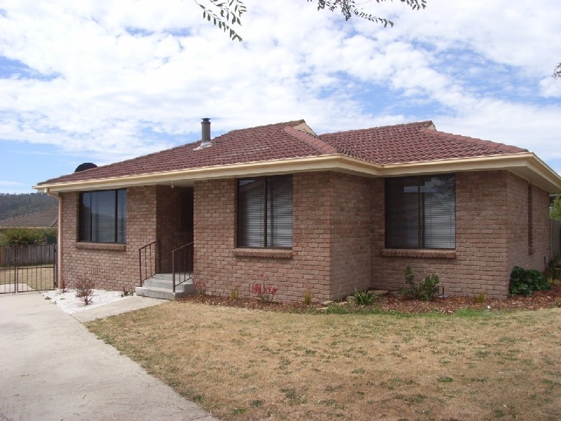 13 King Billy Crescent, Rocherlea TAS 7248