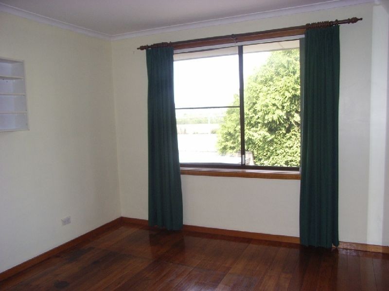 18 Bill Grove, Mowbray TAS 7248
