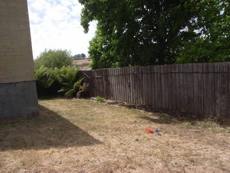 18 Bill Grove, Mowbray TAS 7248
