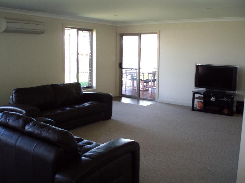 5 Adloch Place., Newnham TAS 7248