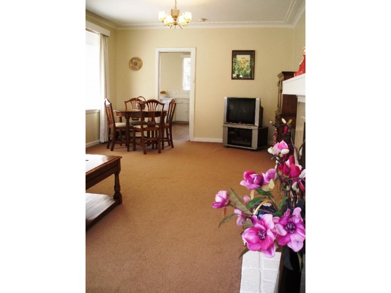 11 Barossa Place, Newstead TAS 7250