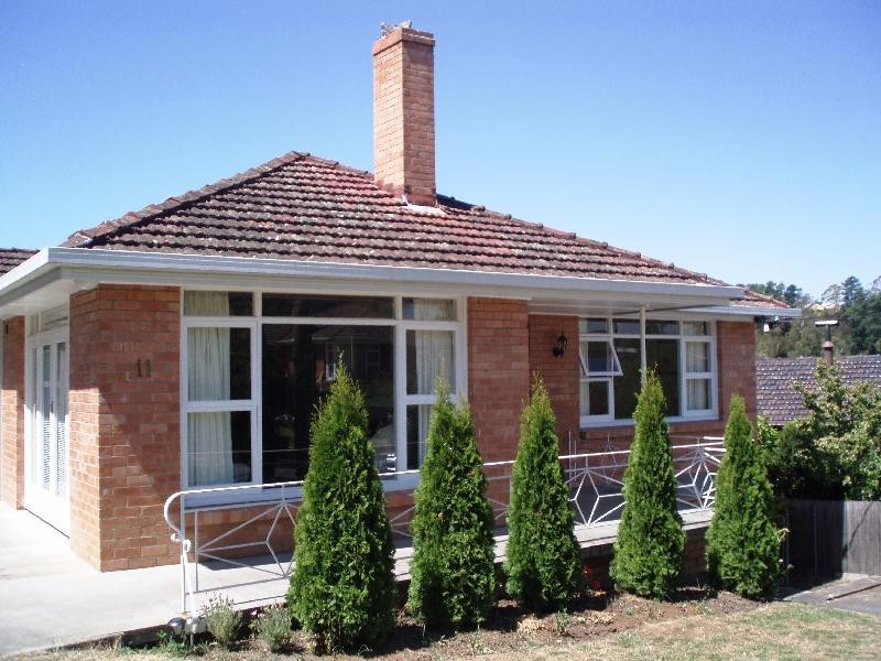 11 Barossa Place, Newstead TAS 7250