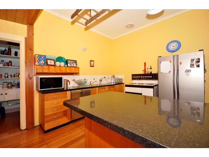 11 Basin Road, West Launceston TAS 7250