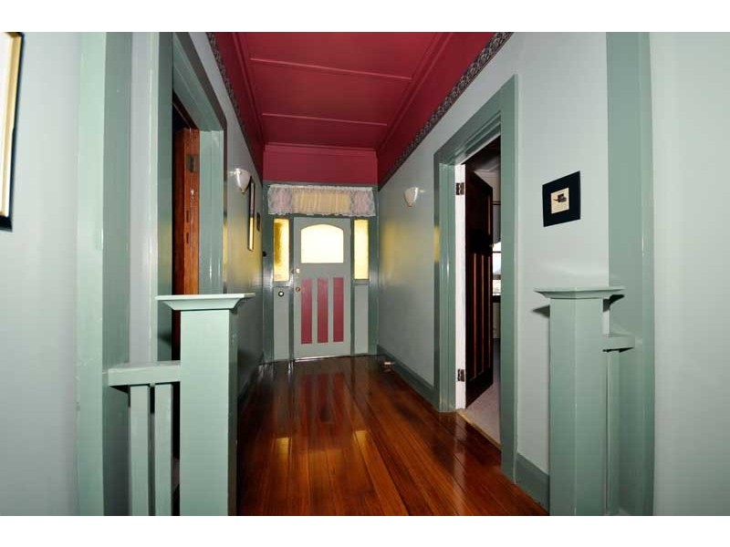 11 Basin Road, West Launceston TAS 7250