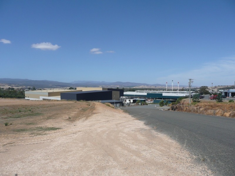 18 Connector Park, Launceston TAS 7250
