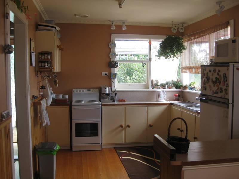 6 Dandenong Road, Trevallyn TAS 7250