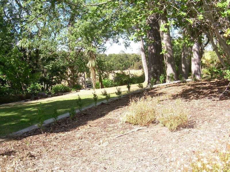 25 West Bay Road, Rowella TAS 7270