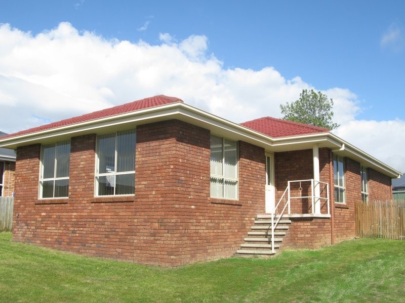 10 Knox Street, Prospect TAS 7250
