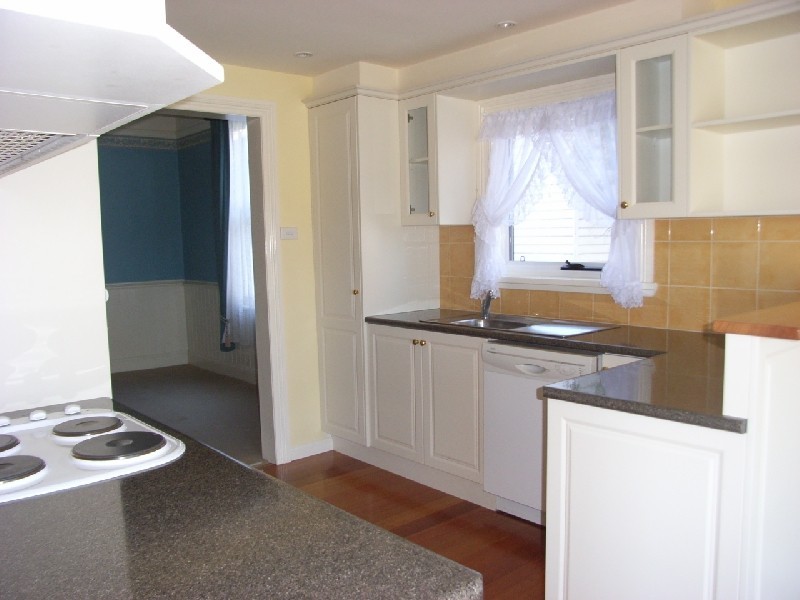 9 Laura Street, West Launceston TAS 7250