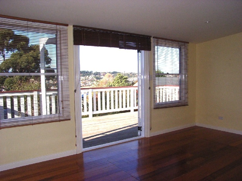 9 Laura Street, West Launceston TAS 7250