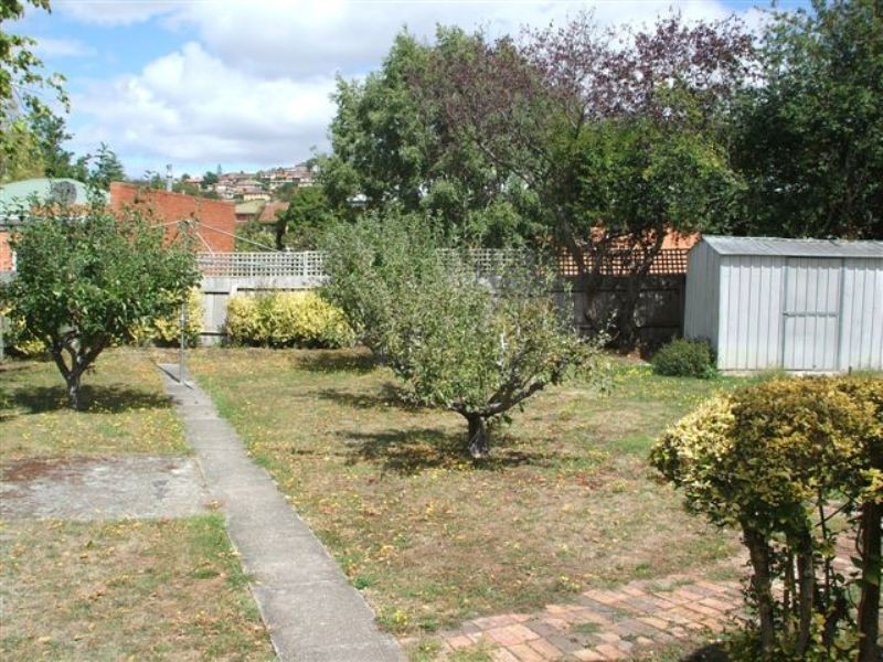 5 Farmer Street, Riverside TAS 7250