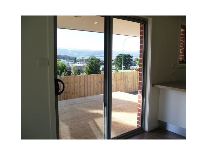 2/1 Sunrise Drive, Legana TAS 7277