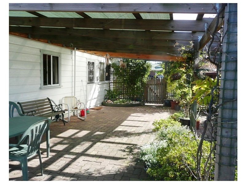 1 Main Road, Perth TAS 7300