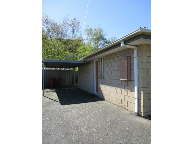 2/45 Parklands Parade, Newnham TAS 7248