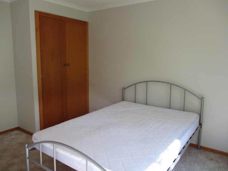 2/45 Parklands Parade, Newnham TAS 7248