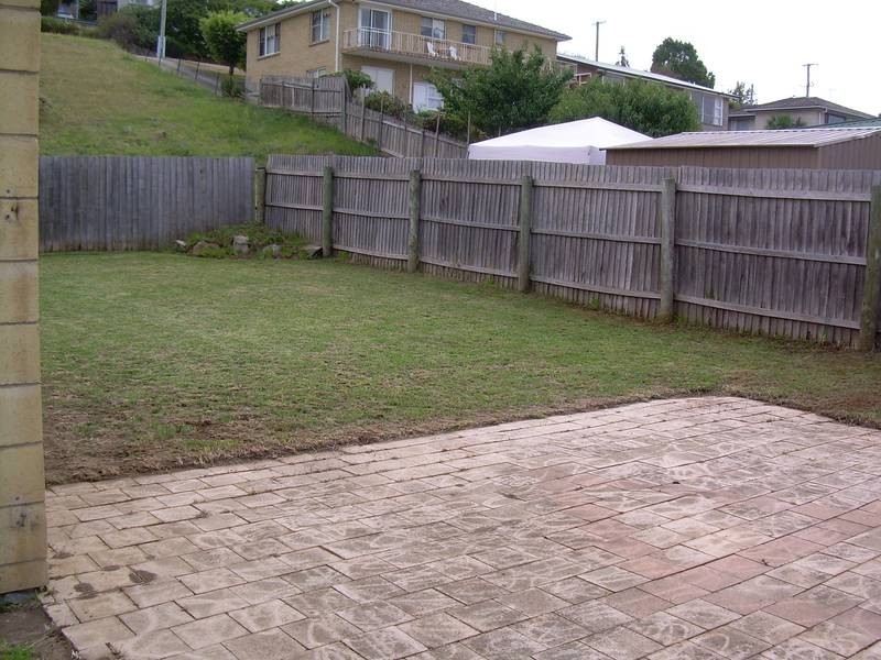 2/45 Parklands Parade, Newnham TAS 7248