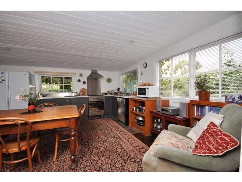 8 Collins Street, Evandale TAS 7212