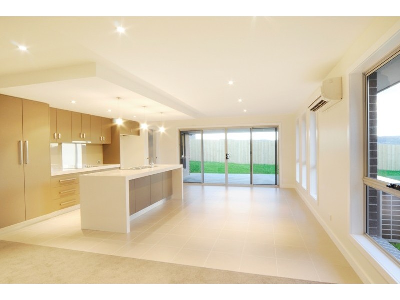 3 Statesman Place, Newnham TAS 7248