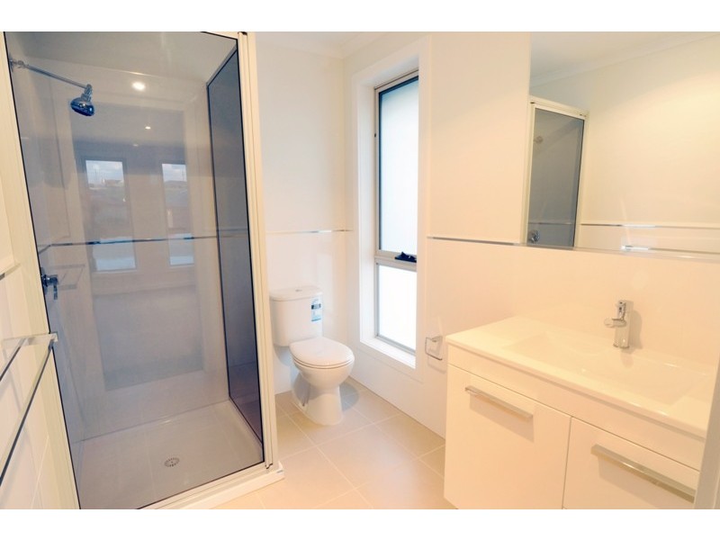 3 Statesman Place, Newnham TAS 7248