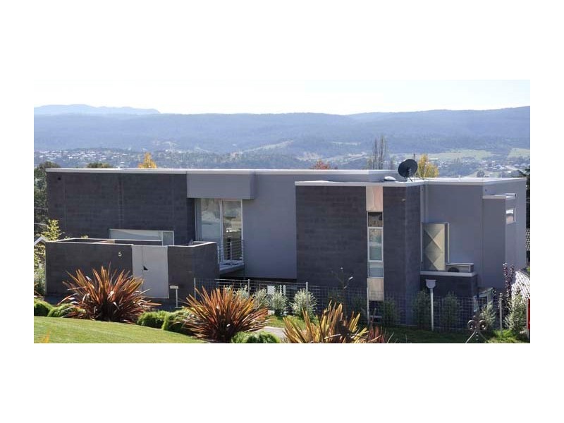 5 Lennon Rise, Newstead TAS 7250