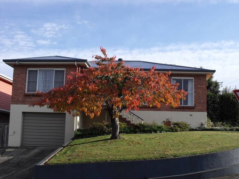 8 Chifley Street, Kings Meadows TAS 7249