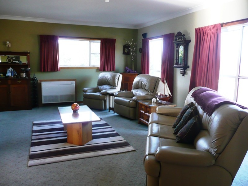 8 Chifley Street, Kings Meadows TAS 7249