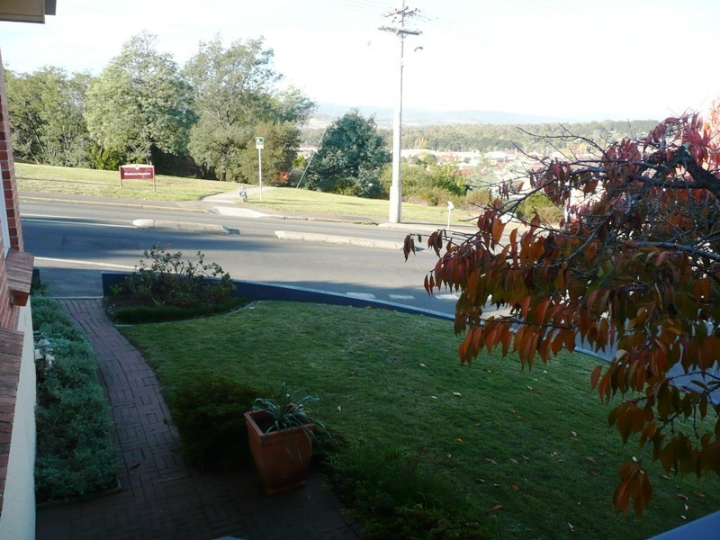 8 Chifley Street, Kings Meadows TAS 7249