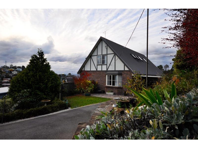 28 Benjamin Street, Trevallyn TAS 7250