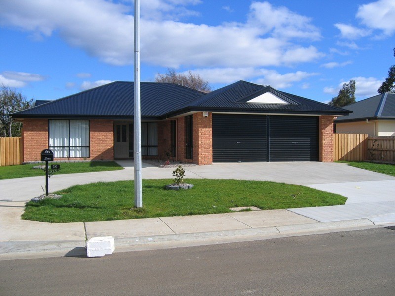 20 Bethune Place, Newnham TAS 7248