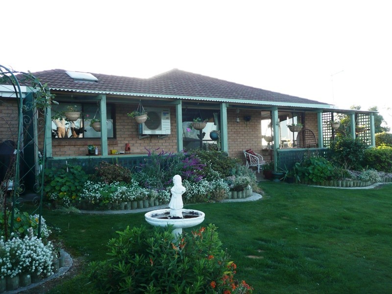 148 Oxford Street, Beauty Point TAS 7270