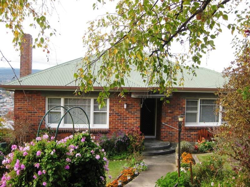 49 Salisbury Crescent, West Launceston TAS 7250