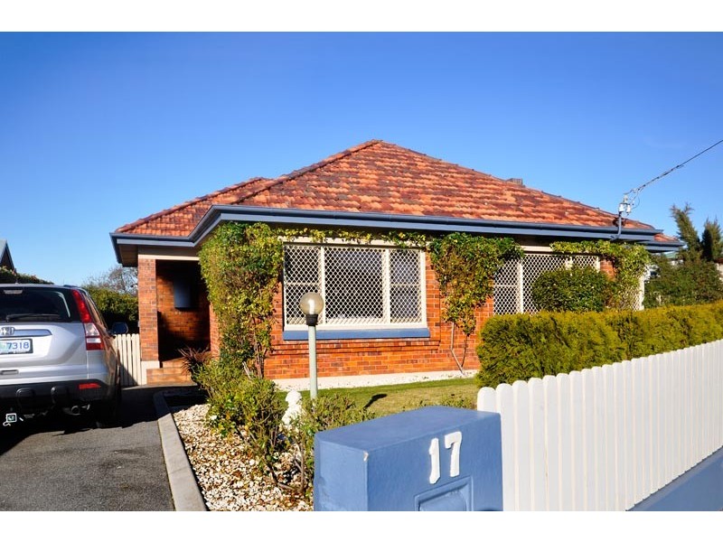 17 Normanstone Road, South Launceston TAS 7249