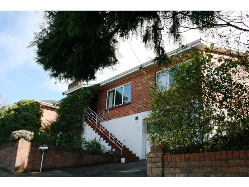 27 Robin Street, Newstead TAS 7250