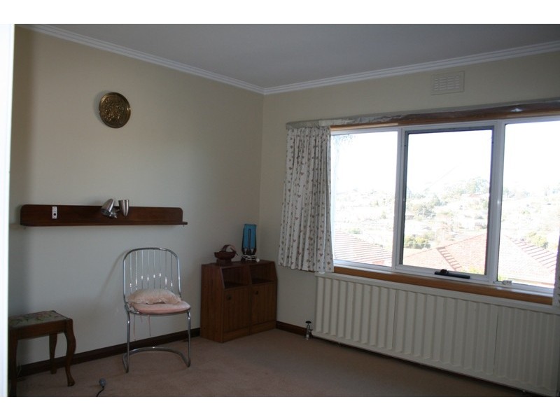 27 Robin Street, Newstead TAS 7250