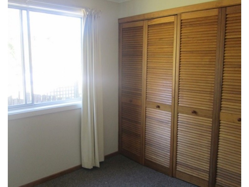 2/71 Outram Street, Summerhill TAS 7250