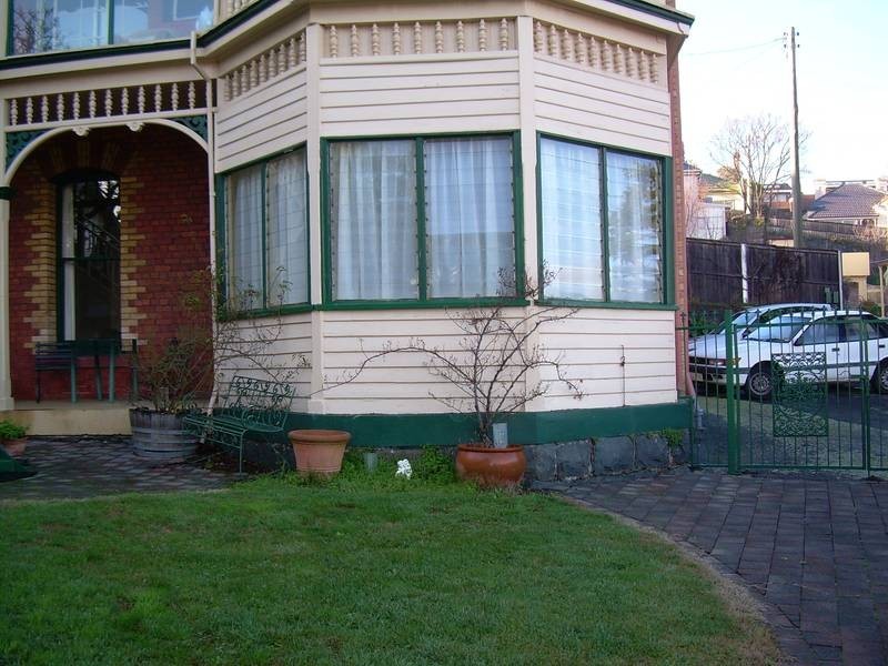 1/2 Canning Street, Launceston TAS 7250