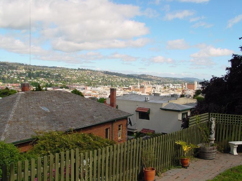1/2 Canning Street, Launceston TAS 7250
