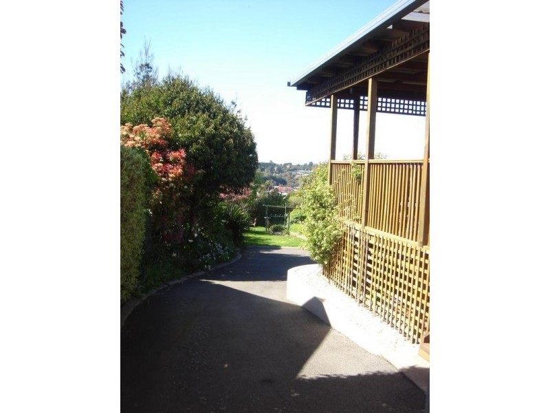 17 Normanstone Road, South Launceston TAS 7249