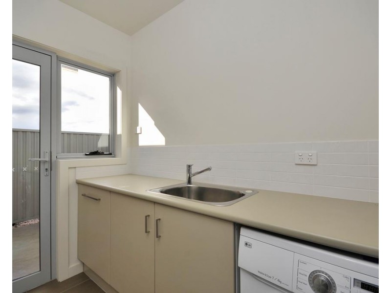 6/16 Hart Street, Newstead TAS 7250